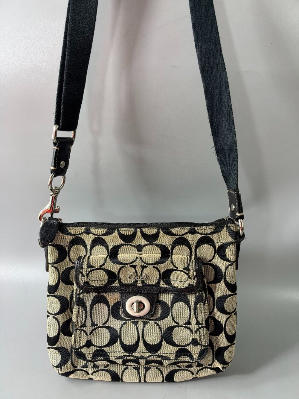 Authentic Coach Penelope Signature Turnlock Swingpack Crossbody Bag